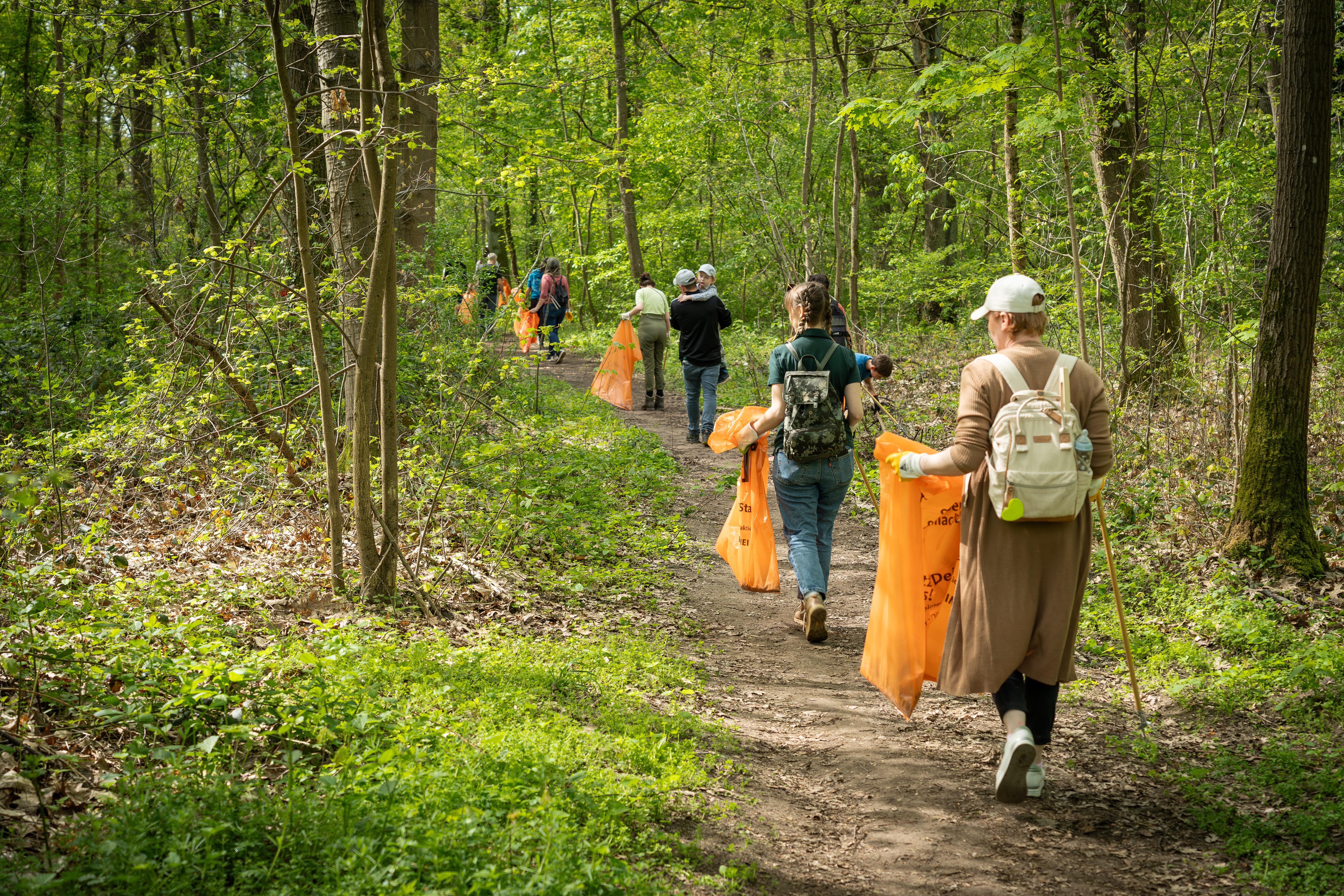 Waldputztag im Dossenwald
